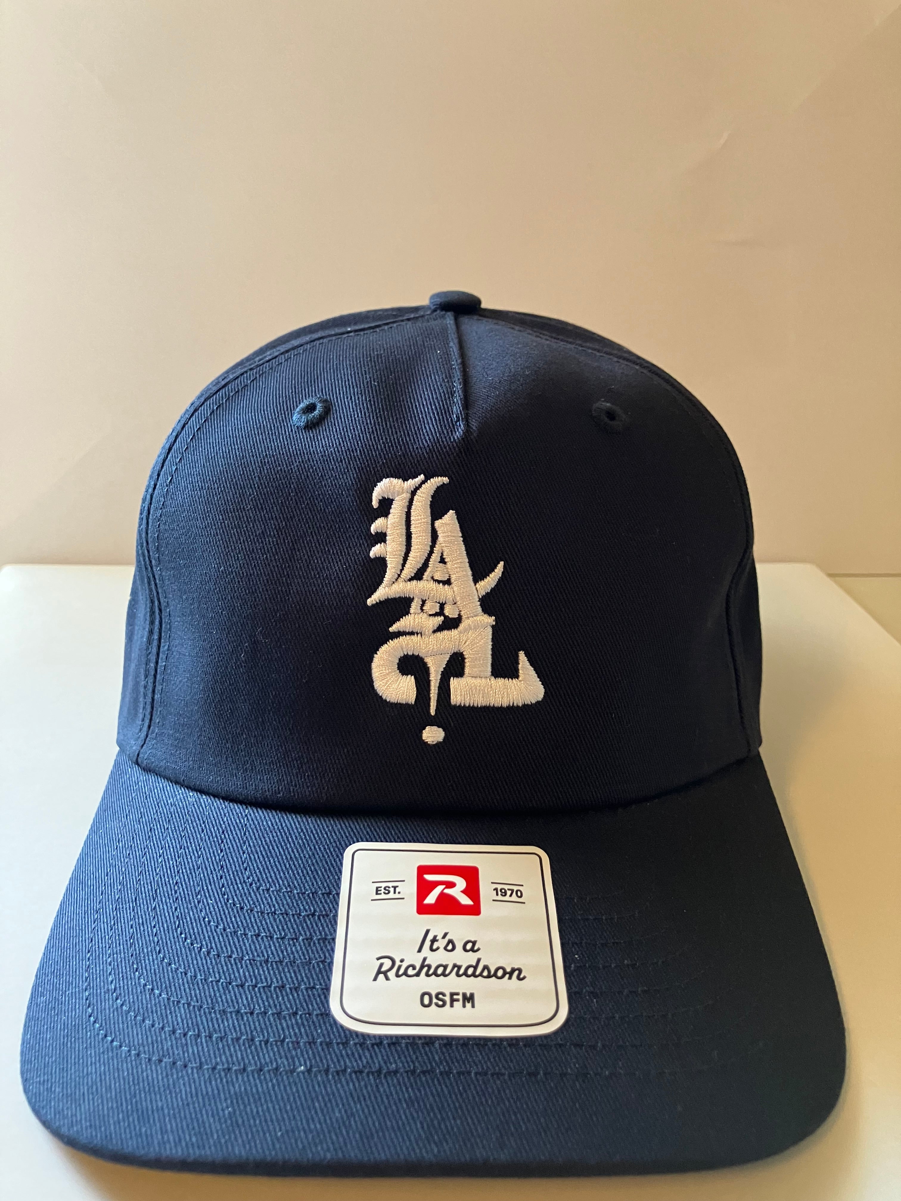 Adjustable snap on style hats